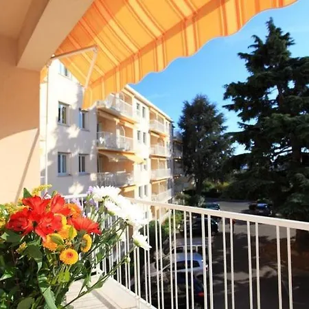 L'oliveraie 公寓式酒店 2*